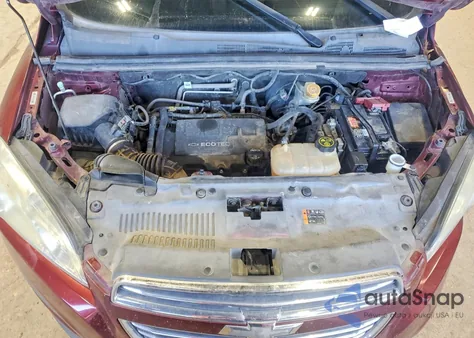 2016 Chevrolet Trax 1Lt из США, поврежденный, VIN 3GNCJLSB2GL172027